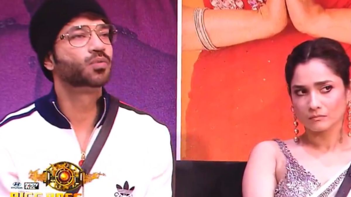 vicky-jain-kneels-down-and-apologises-to-wife-ankita-lokhande-says-i-am-sorry-manku-forgive-me